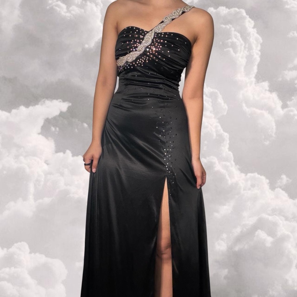 Y2K vintage Taboo beaded whimsy goth black formal satin gown size 3/4